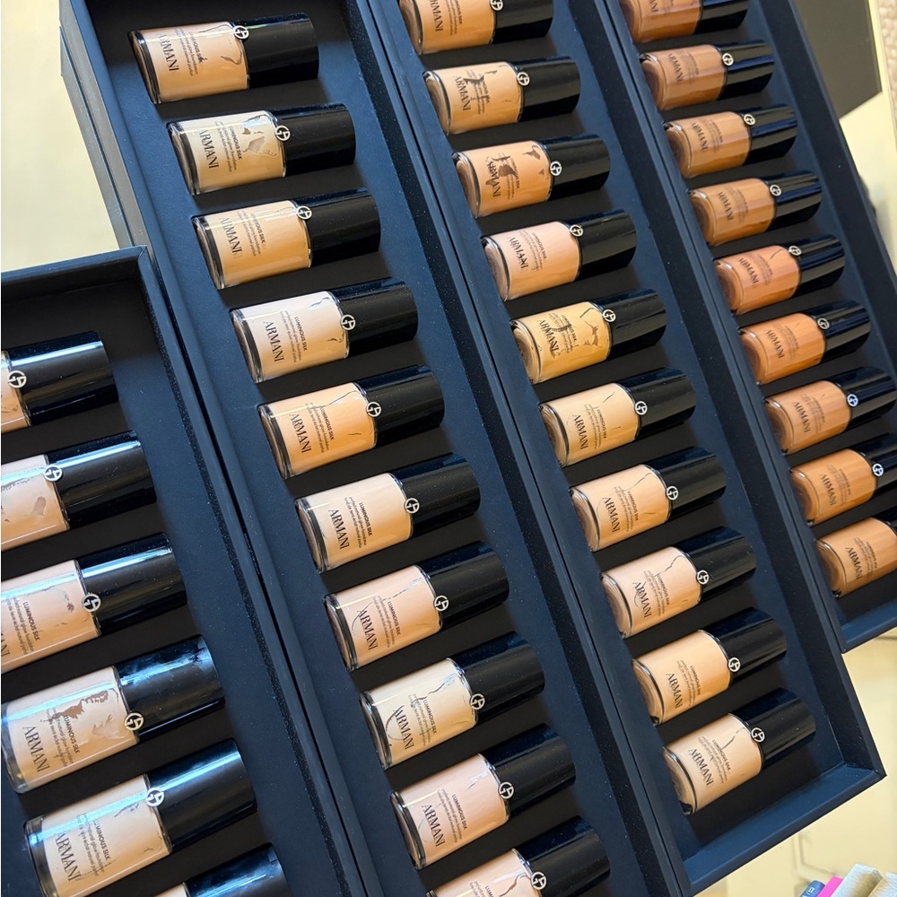 Giorgio Armani luminous silk foundation